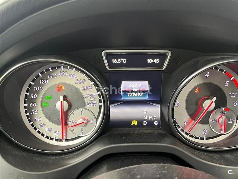 Usado Mercedes GLA200 Urban 136 CV (100 kW) 2015 Blanco SUV