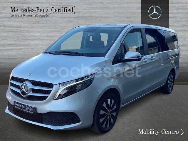 Gris / plata Usado 2023 Mercedes V250 Avantgarde Monovolumen | 59.277 € (Precio justo) - Imagen 1/4
