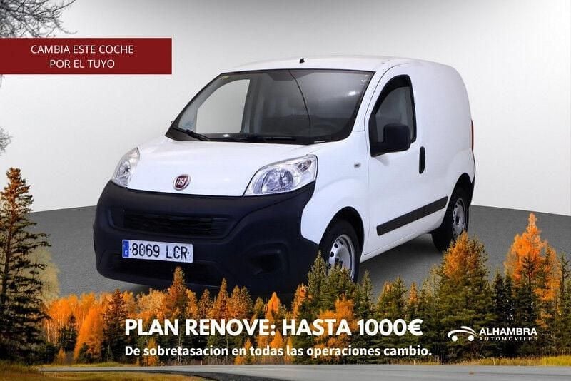 Blanco Usado 2020 Fiat Fiorino Monovolumen | 8990 € (Precio justo) - Imagen 1/4