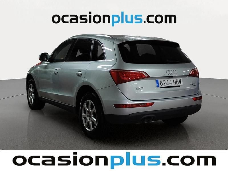 Usado Audi Q5 170 CV (125 kW) 2011 Gris plata SUV