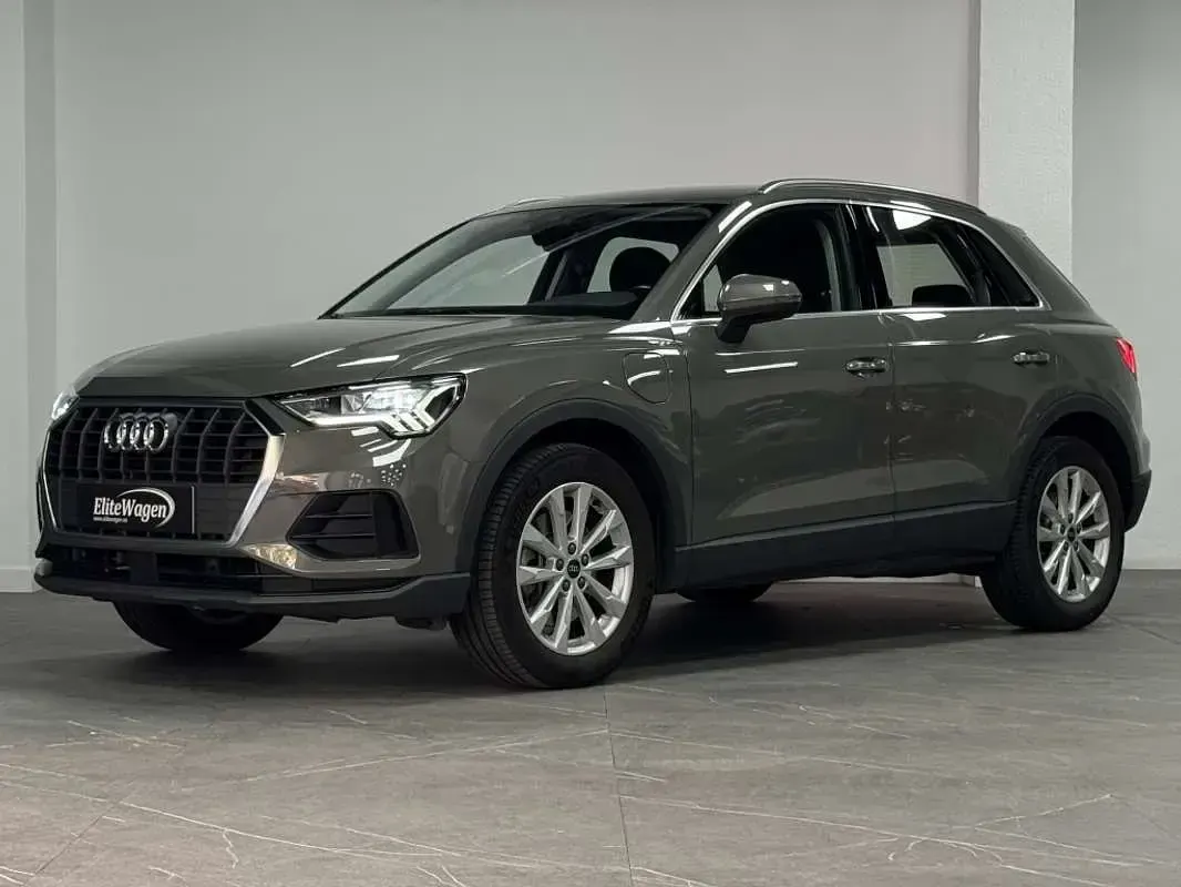 Usado Audi Q3 Premium 245 CV (180 kW) 2022 Verde SUV