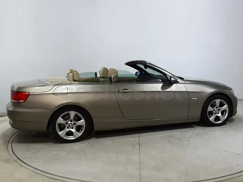 Usado BMW 325 218 CV (160 kW) 2008 Marrón Descapotable