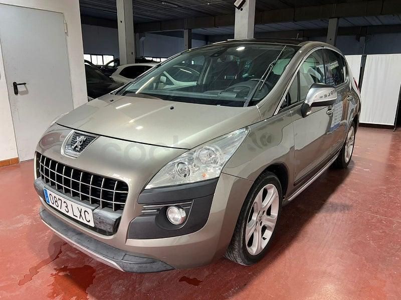 Usado Peugeot 3008 Active 112 CV (82 kW) 2011 Beige Familiar
