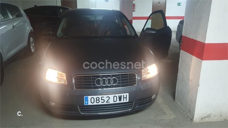 Verde Usado 2006 Audi A3 Attraction Berlina | 5500 € (Precio justo) - Imagen 1/4