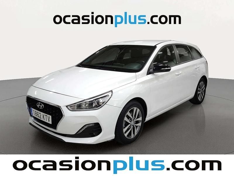 Usado Hyundai i30 GO! 120 CV (88 kW) 2019 Blanco Familiar