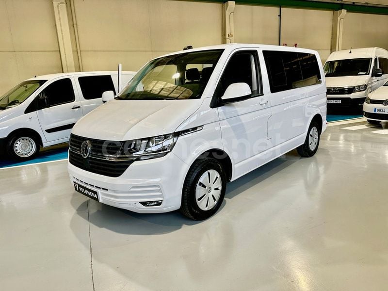 Blanco Usado 2024 VW Caravelle Monovolumen | 39.900 € (Un poco caro) - Imagen 1/4