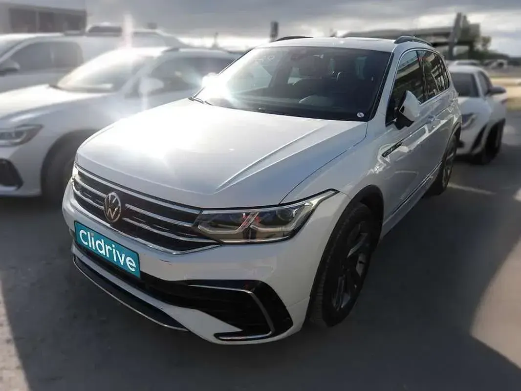 Usado VW Tiguan R-line 150 CV (110 kW) 2022 Blanco SUV