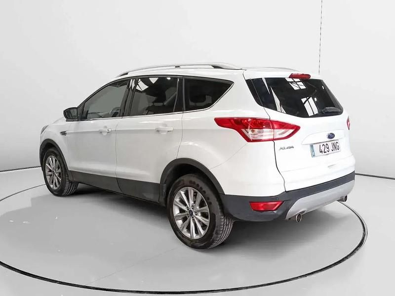 Używany Ford Kuga Titanium 120 KM (88 kW) 2016 Biały SUV
