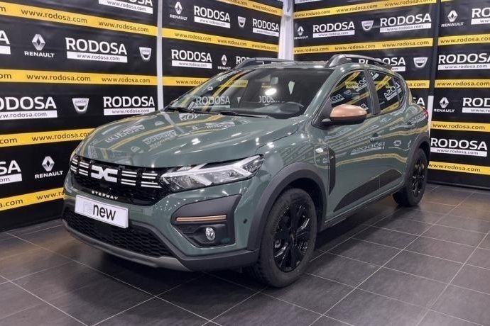 Usado Dacia Sandero Extreme 92 CV (67 kW) 2024 Verde Utilitario