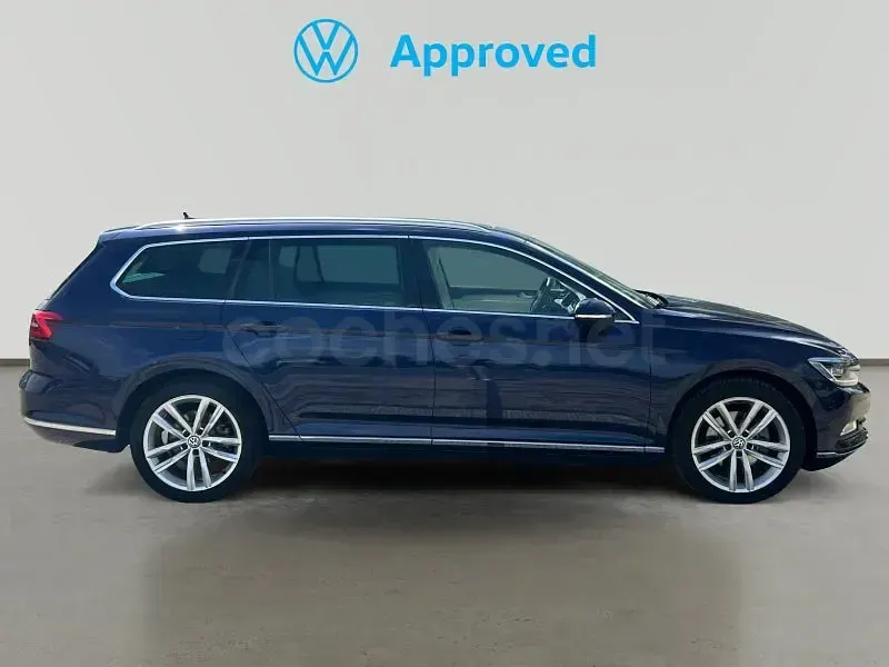 Usado VW Passat Sportline 150 CV (110 kW) 2019 Azul Familiar