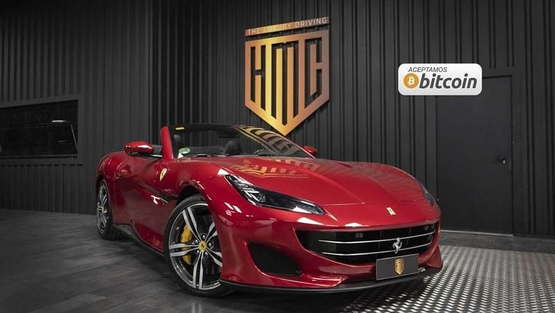 Usado Ferrari Portofino 600 CV (441 kW) 2020 Rojo Descapotable