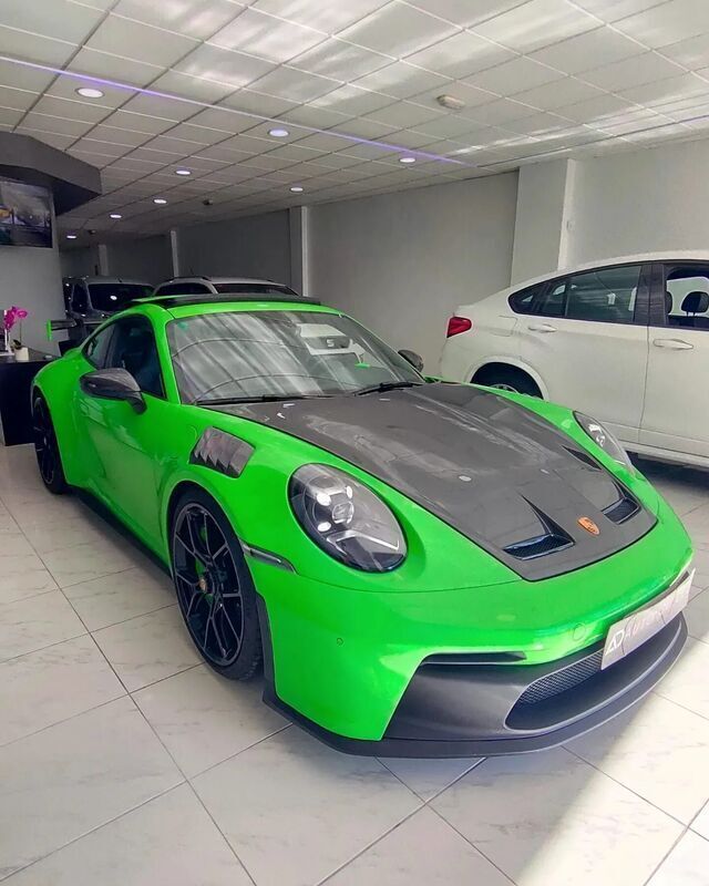 Verde Usado 2020 Porsche 911 Carrera 4S Coupe | 209.999 € - Imagen 1/4