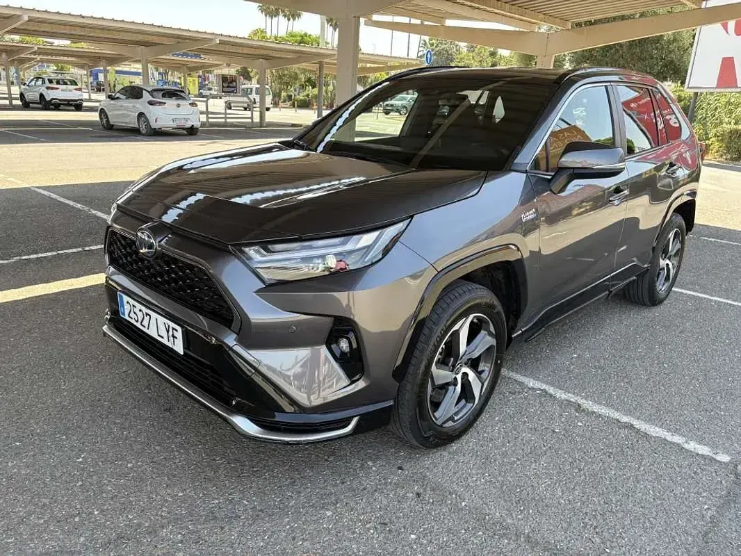 Usado Toyota RAV4 Hybrid Advance 306 CV (225 kW) 2022 Gris SUV