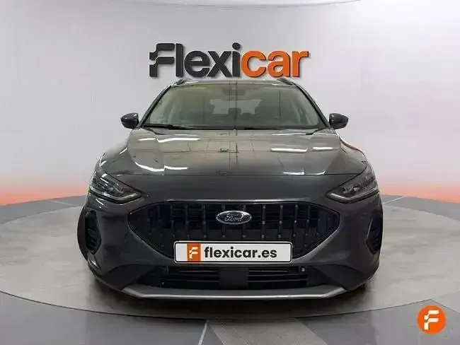 Usado Ford Focus Active 155 CV (114 kW) 2024 Gris Berlina