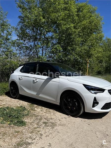 Usado Opel Corsa GS Line 130 CV (95 kW) 2022 Blanco Utilitario