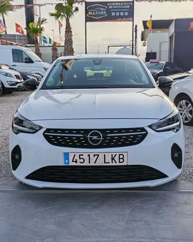 Usado Opel Corsa Elegance 101 CV (74 kW) 2020 Blanco Utilitario
