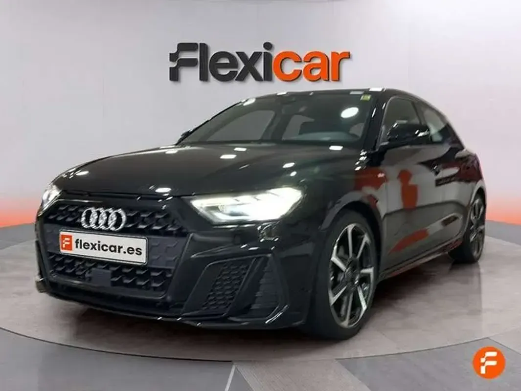 Usado Audi A1 95 CV (69 kW) 2021 Negro SUV