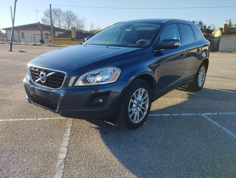 Używany Volvo XC60 Summum 185 KM (136 kW) 2009 Niebieski SUV