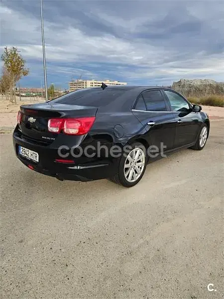 Usado Chevrolet Malibu LTZ 167 CV (122 kW) 2013 Negro Berlina