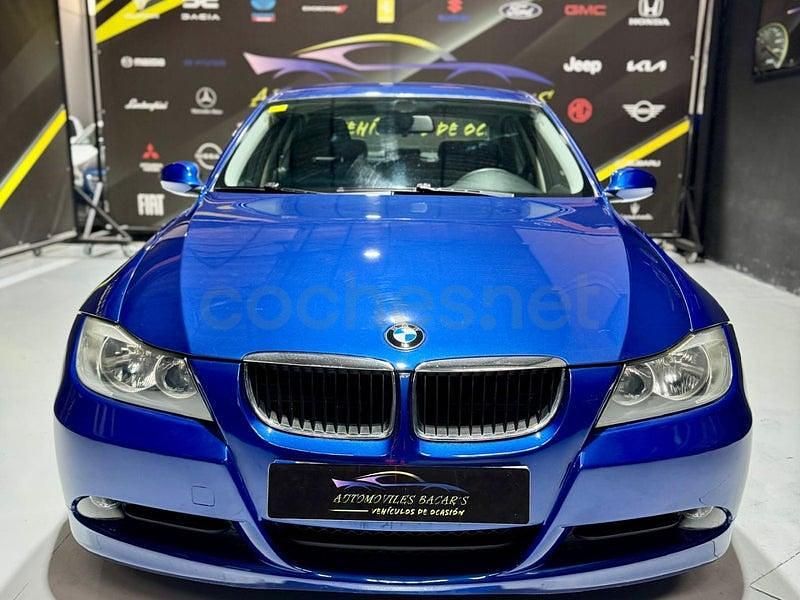 Usado BMW 318 143 CV (105 kW) 2008 Azul Berlina