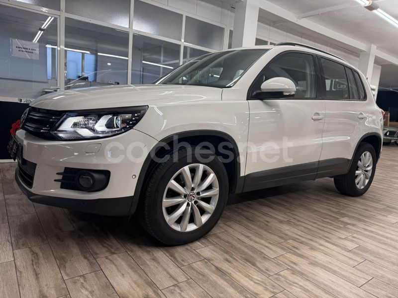Blanco Usado 2013 VW Tiguan SUV | 14.500 € (Un poco caro) - Imagen 1/1