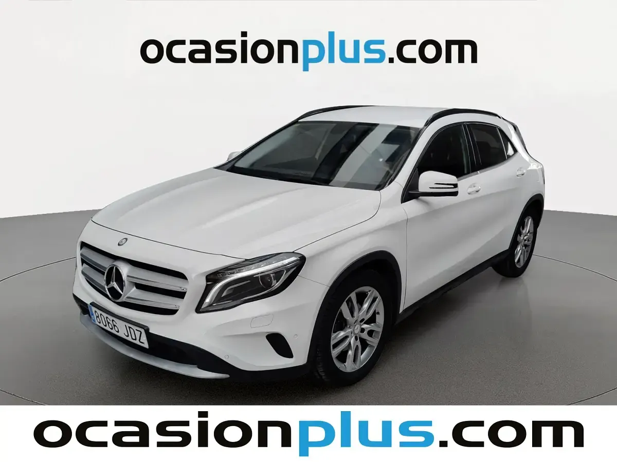 Begagnad Mercedes GLA200 Urban 136 HK (100 kW) 2015 SUV