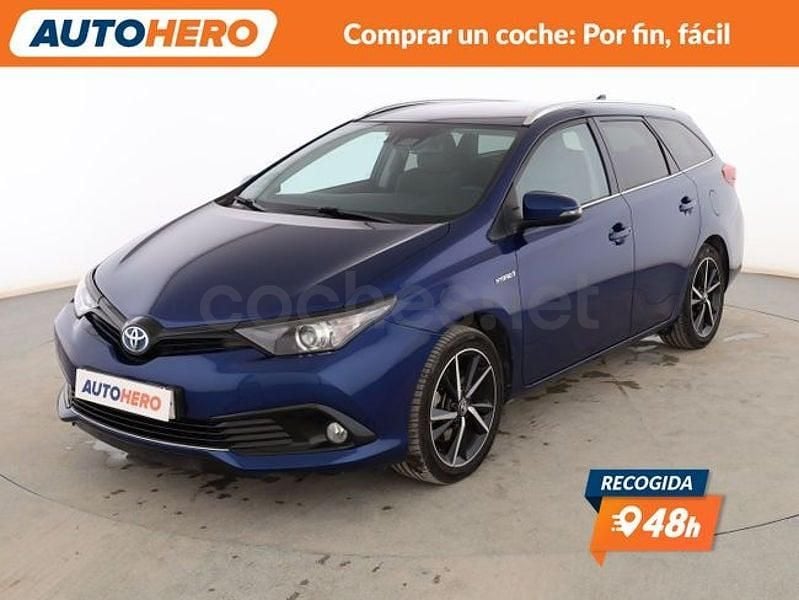 Usado Toyota Auris Hybrid Active 136 CV (100 kW) 2018 Azul Familiar