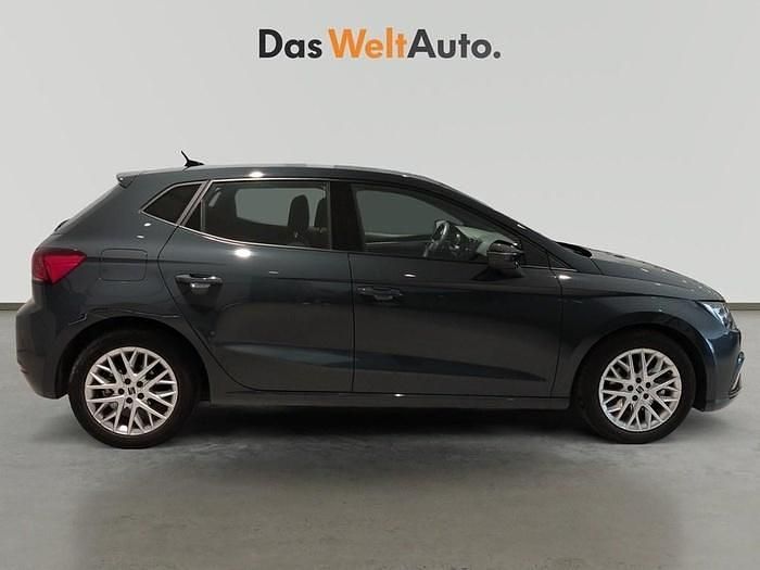 Usado Seat Ibiza FR 115 CV (84 kW) 2024 Azul Utilitario