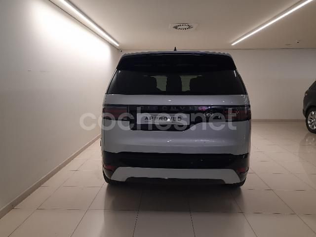 Usado Land Rover Discovery 5 R-Dynamic 249 CV (183 kW) 2023 Gris / plata SUV