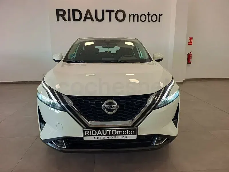 Usado Nissan Qashqai Acenta 140 CV (102 kW) 2022 Blanco SUV