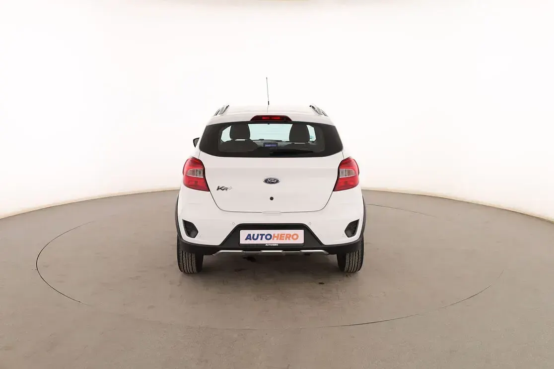 Usado Ford Ka Plus Active 86 CV (63 kW) 2019 Blanco Utilitario