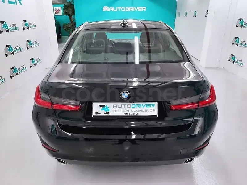 Usado BMW 320 Advantage 190 CV (139 kW) 2021 Negro Berlina