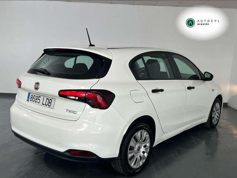 Usado Fiat Tipo Lounge 120 CV (88 kW) 2019 Blanco Berlina