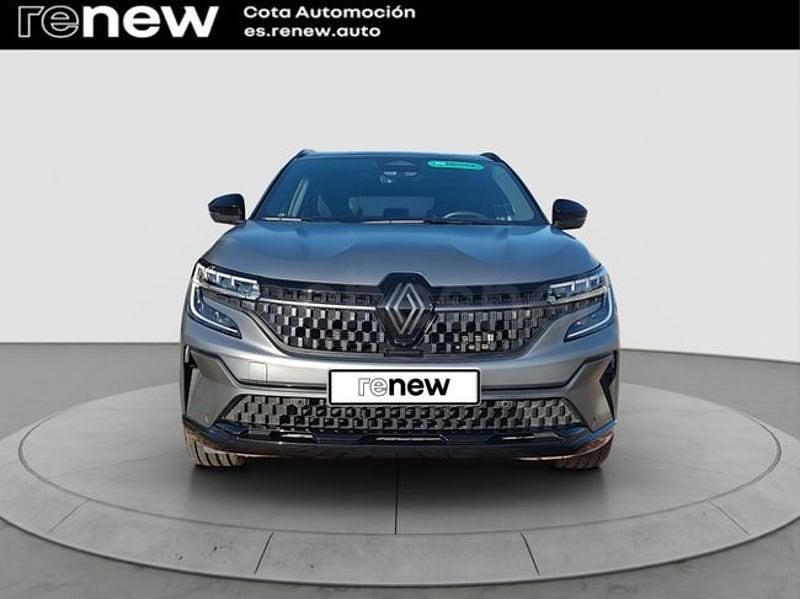 Usado Renault Austral Iconic Esprit Alpine 200 CV (147 kW) 2024 Gris / plata SUV