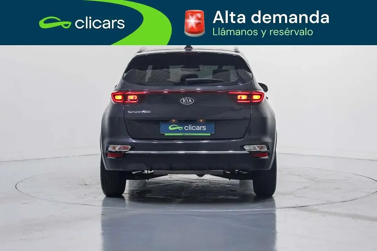 Usado Kia Sportage 132 CV (97 kW) 2021 Gris SUV