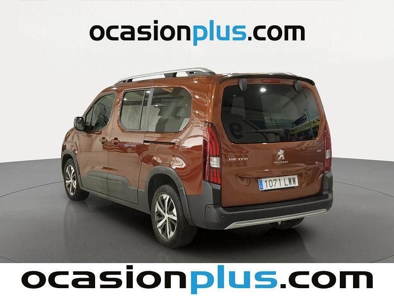 Usado Peugeot Rifter GT 130 CV (95 kW) 2022 Marrón Monovolumen