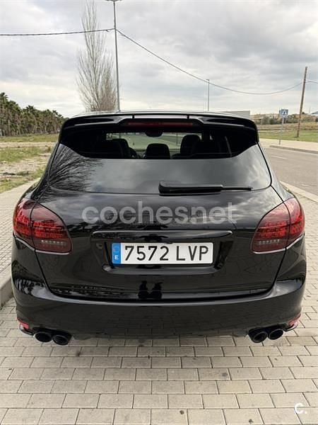 Usado Porsche Cayenne 420 CV (308 kW) 2014 Negro SUV