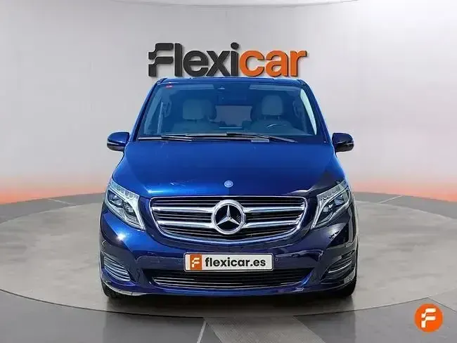 Usado Mercedes V200 Avantgarde 136 CV (100 kW) 2016 Azul Monovolumen