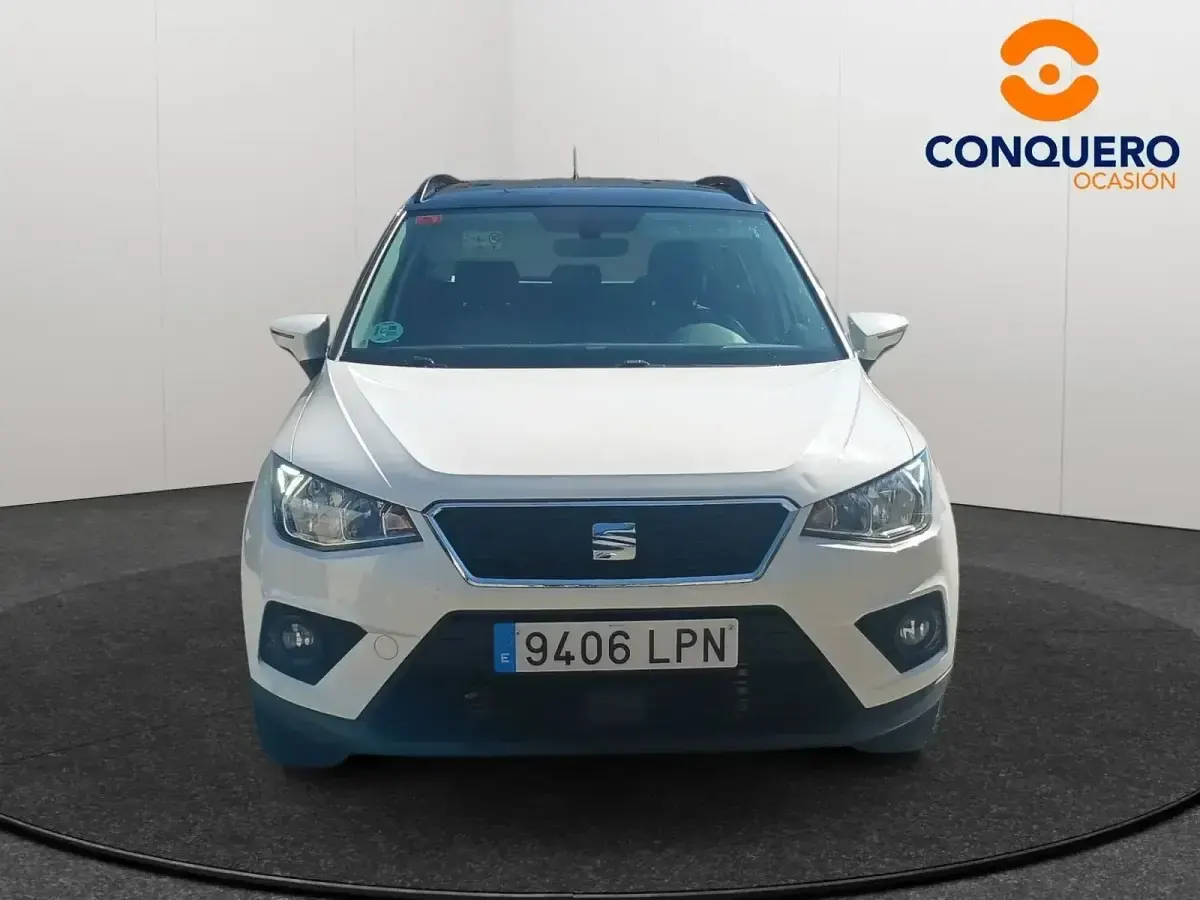 Usado Seat Arona Ecomotive 110 CV (80 kW) 2021 Blanco SUV
