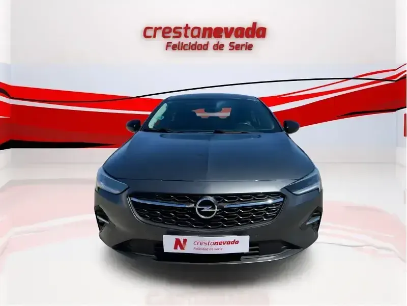 Usado Opel Insignia Edition 122 CV (89 kW) 2021 Gris