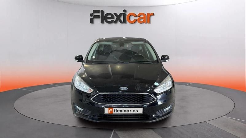 Używany Ford Focus Trend 105 KM (77 kW) 2018 Czarny Sedan/Limuzyna