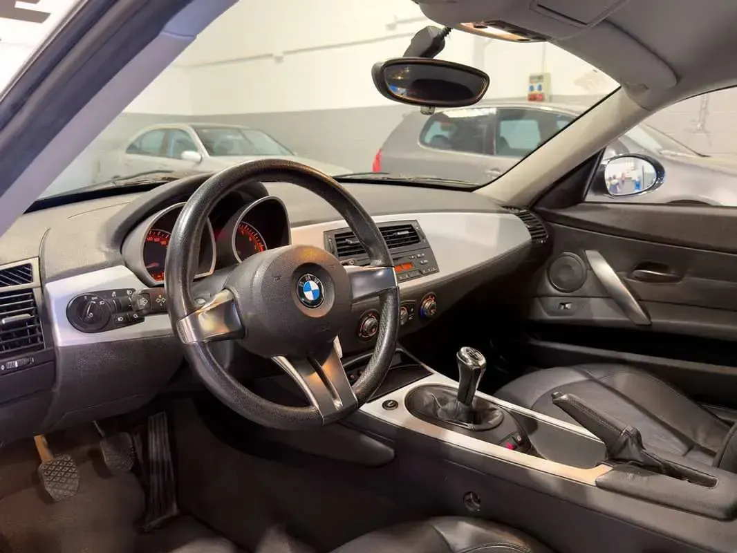 Usado BMW Z4 Comfort Edition 265 CV (194 kW) 2006 Negro Coupe