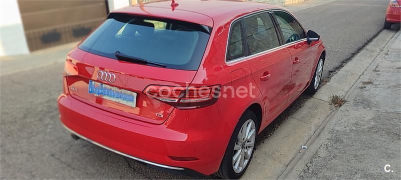 Rojo Usado 2018 Audi A3 Sportback Berlina | 12.490 € (Super precio) - Imagen 1/4