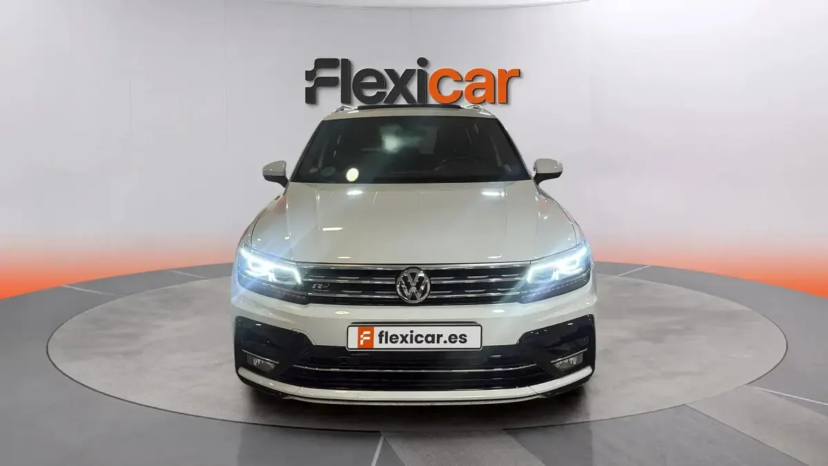 Usado VW Tiguan Sportline 190 CV (139 kW) 2020 Blanco SUV