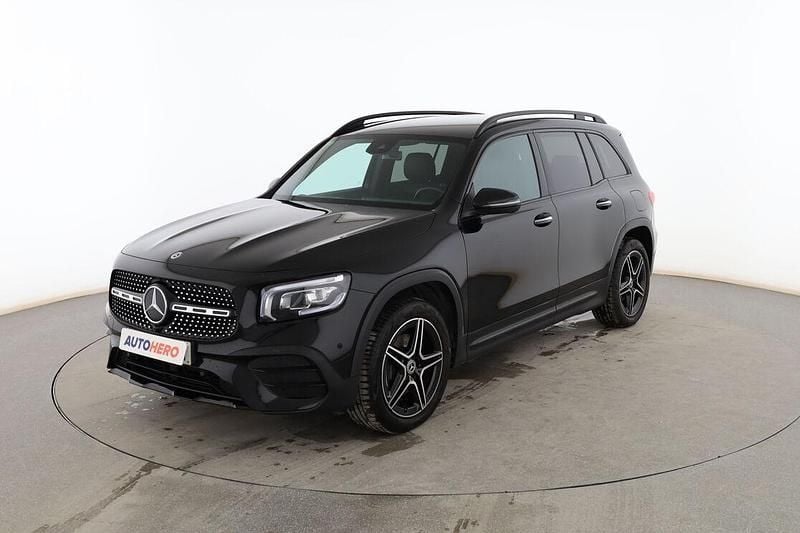 Usado Mercedes GLB200 AMG line 150 CV (110 kW) 2022 Negro SUV