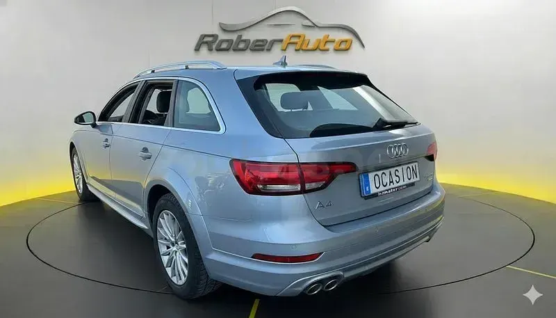 Usado Audi A4 Allroad 163 CV (119 kW) 2017 Gris / plata Familiar
