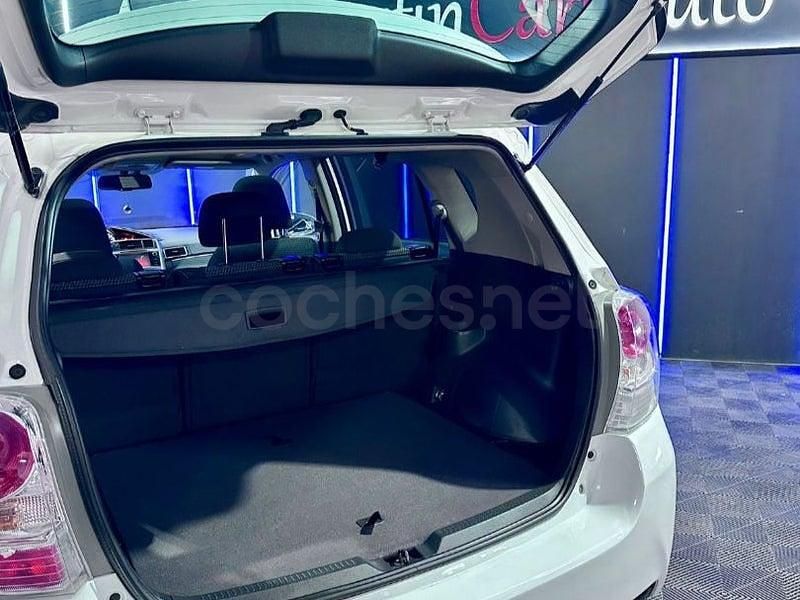 Usado Toyota Verso Advance 112 CV (82 kW) 2015 Blanco Monovolumen