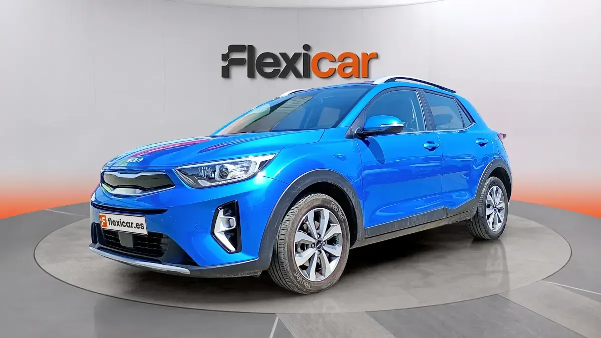 Usado Kia Stonic 101 CV (74 kW) 2024 Azul SUV