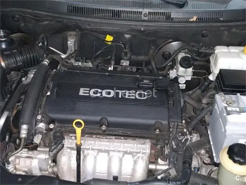 Usado Chevrolet Aveo LS 101 CV (74 kW) 2011 Negro Berlina