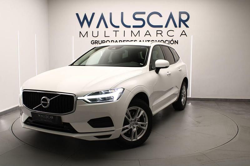 Usado Volvo XC60 Momentum 150 CV (110 kW) 2018 Blanco SUV